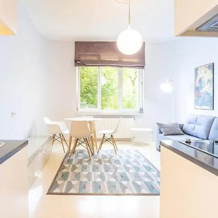 Urban Wake Rozana Apartament
